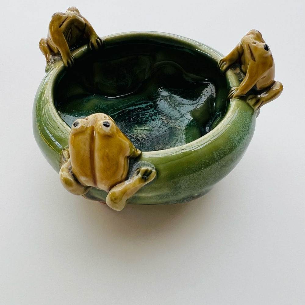 Vintage MCM Planter Frog Motif Bowl